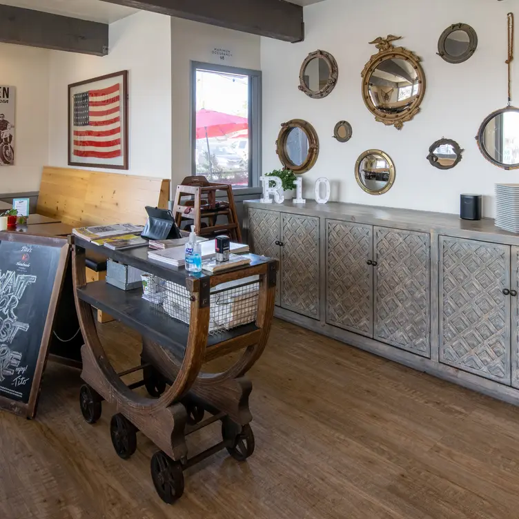 Photo credit: opentable