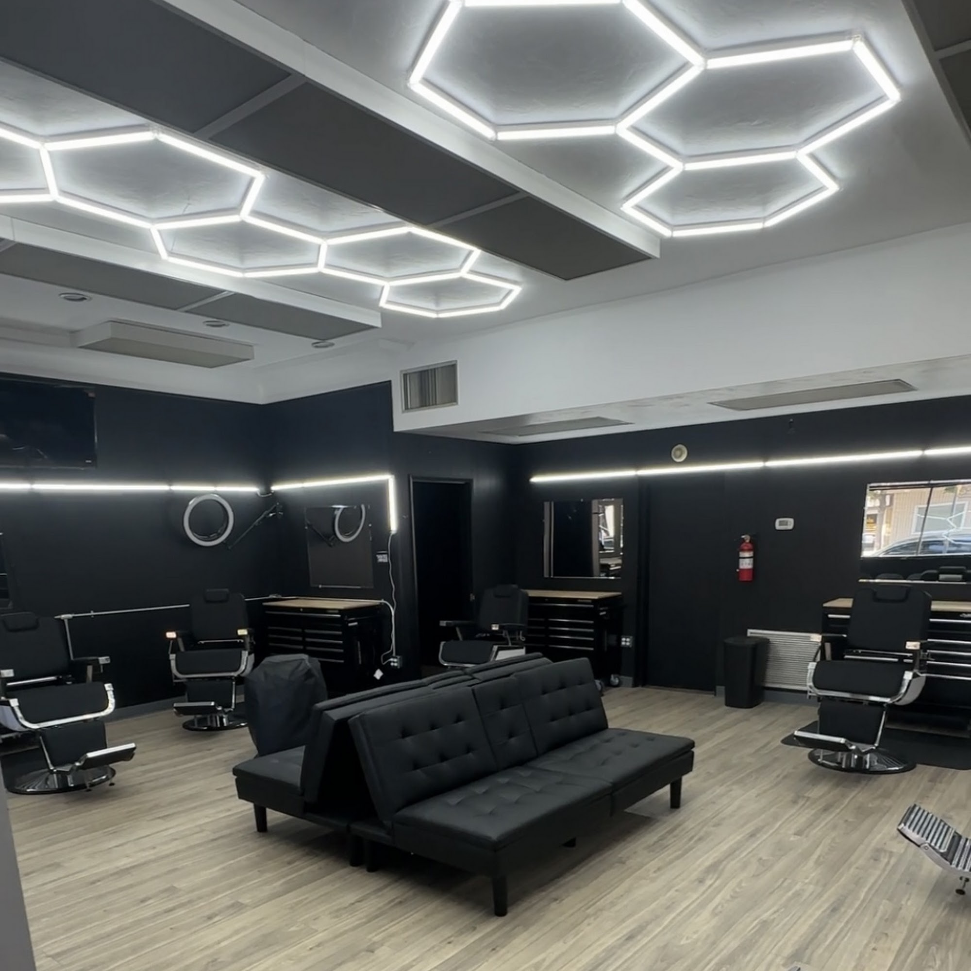 ICONICC BARBERSHOP
