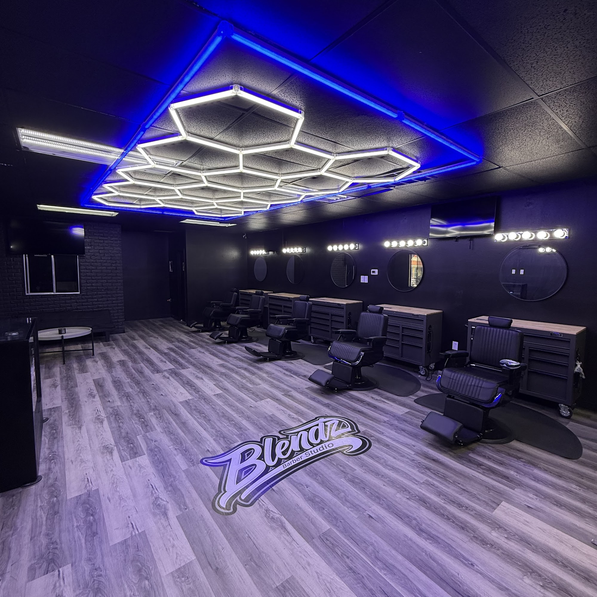 Blendz Barbershop studio