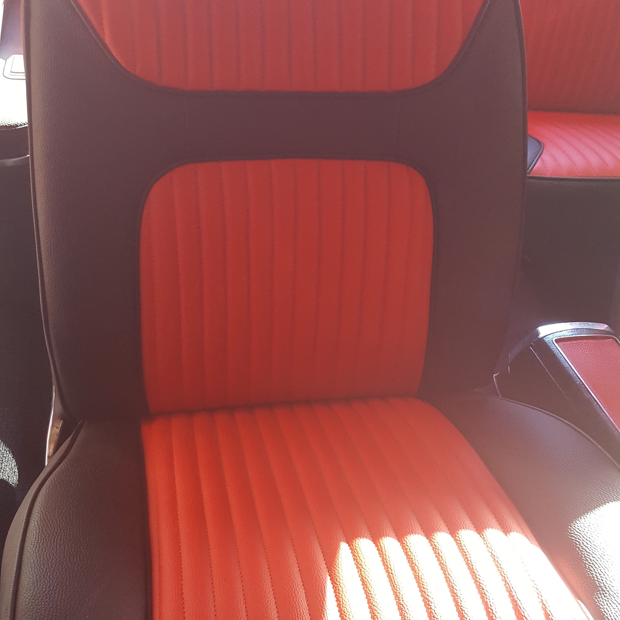 J & S Auto Upholstery Rialto