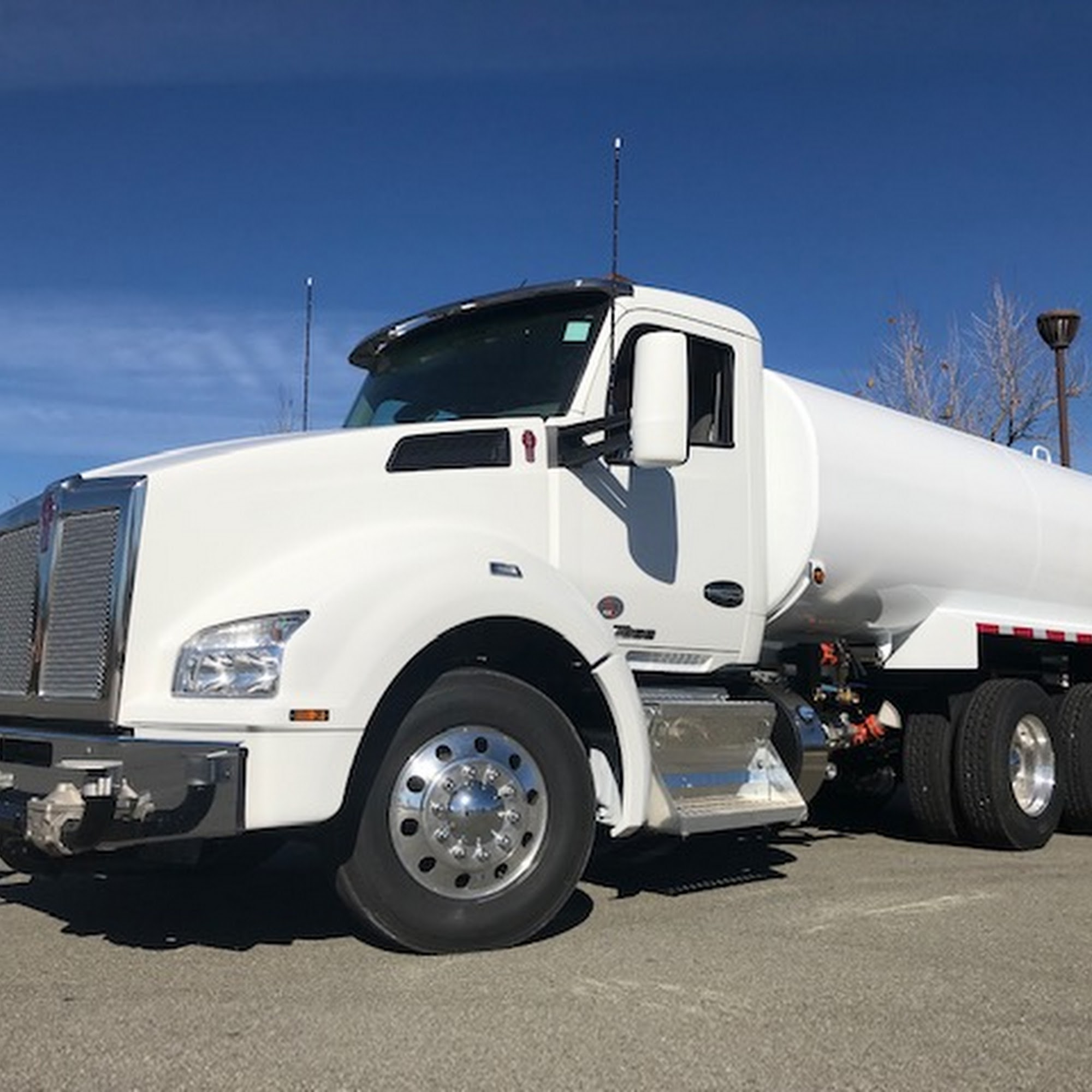 T & B Water Trucks Rialto