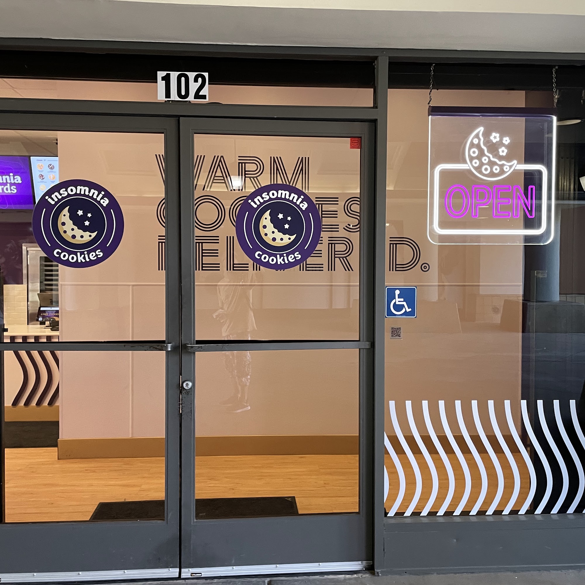 Insomnia Cookies