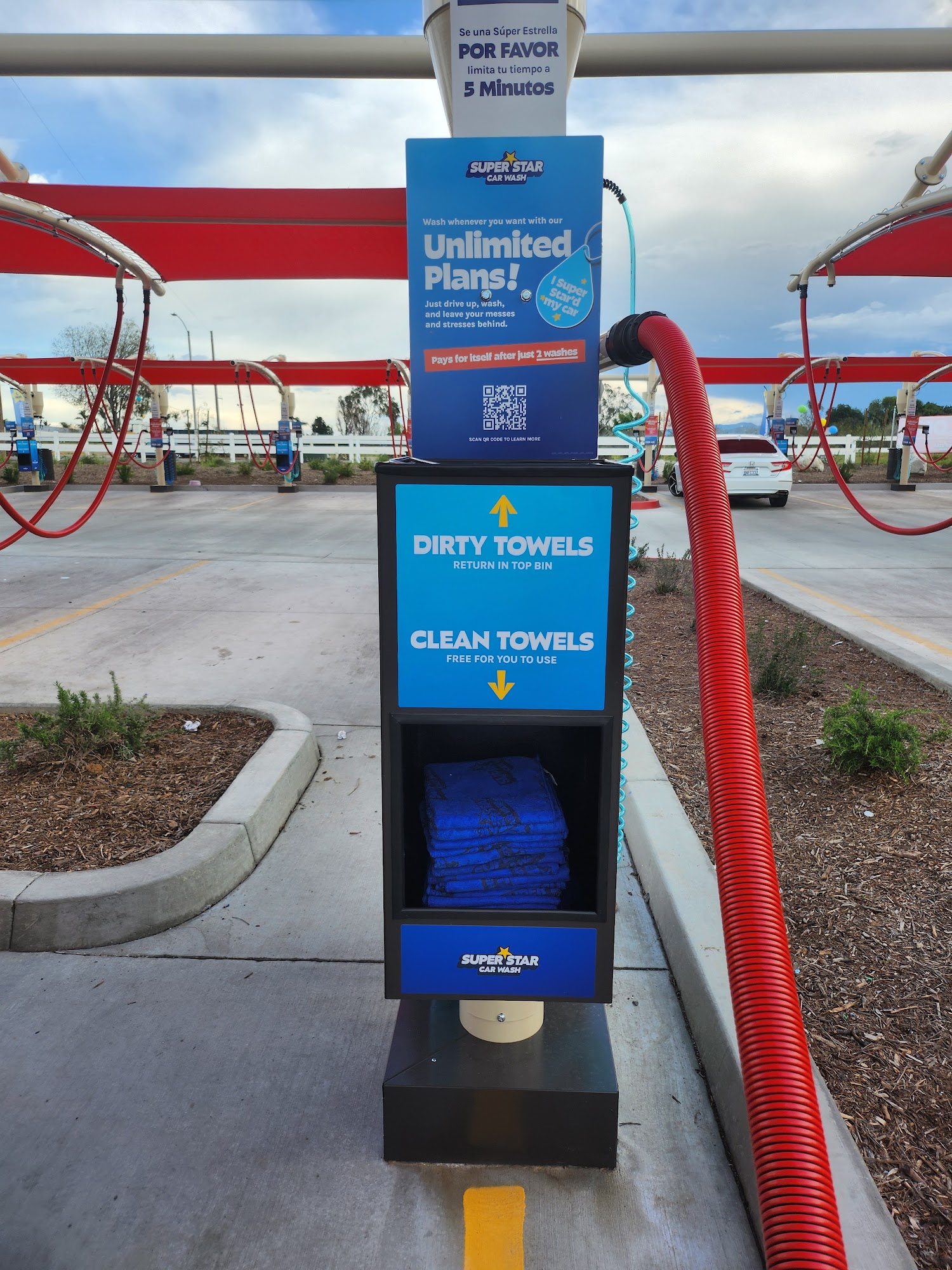 Super Star Car Wash - Express - Van Buren Blvd & Jurupa Ave