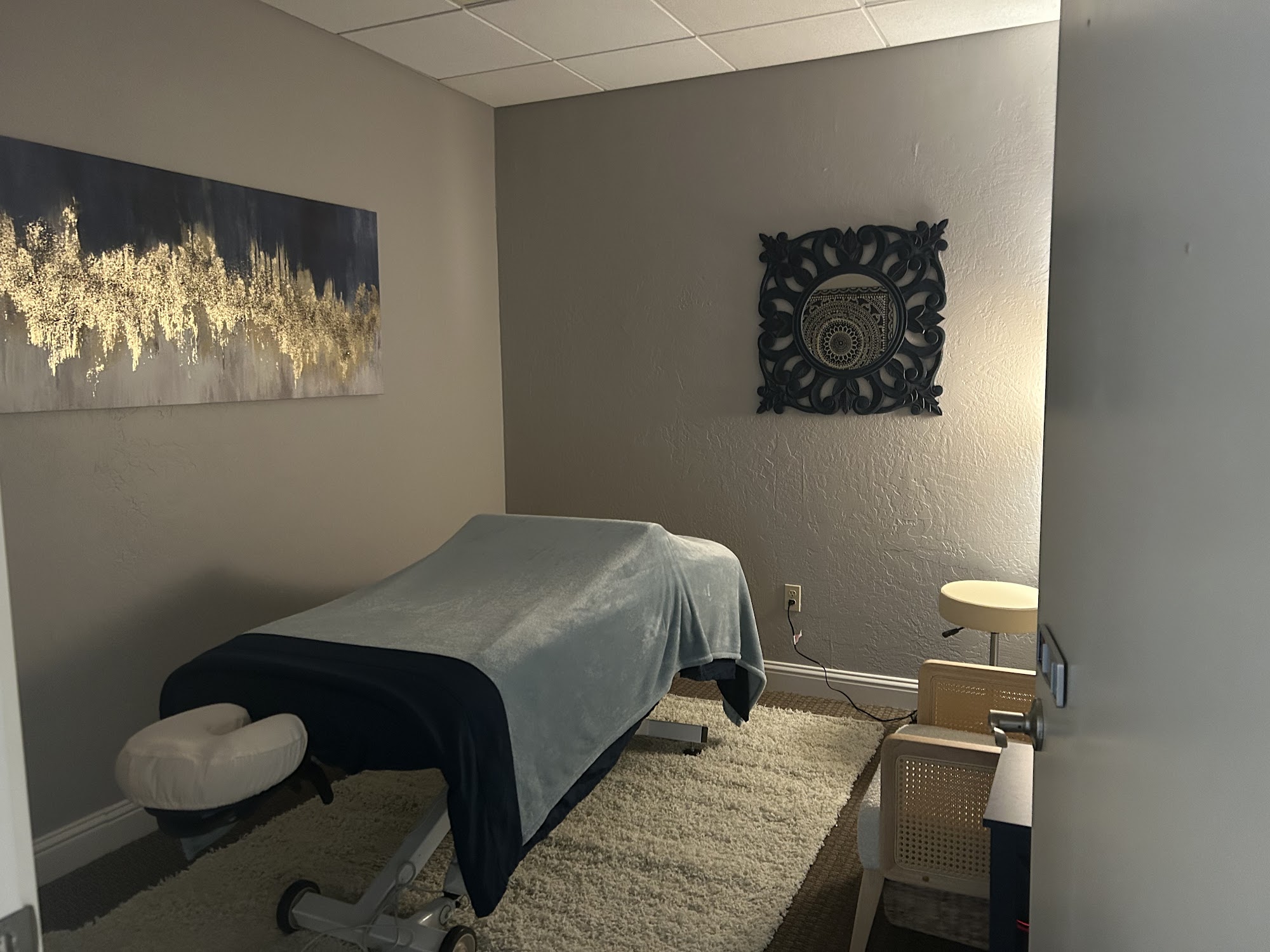 New Moon Massage & Wellness 210 Estates Dr Suite 200 Room 1, Roseville California 95678