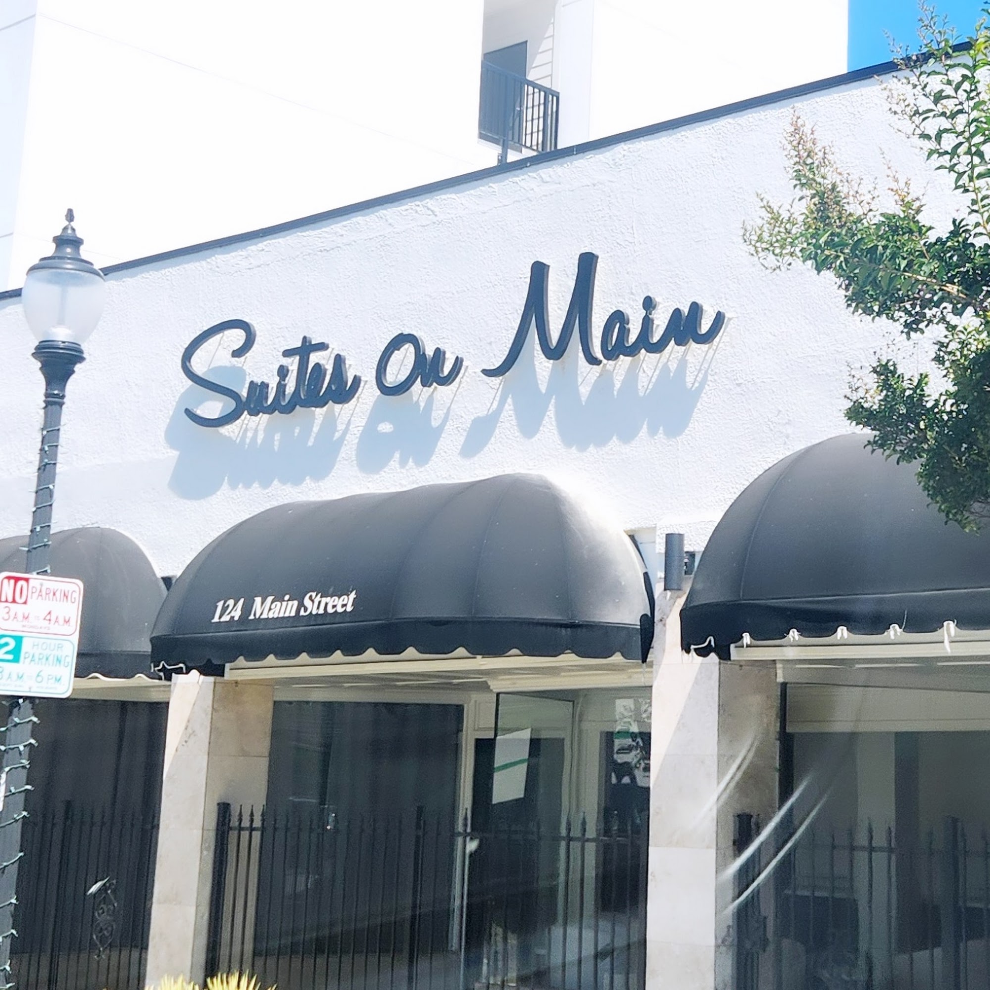 Suites on Main Roseville