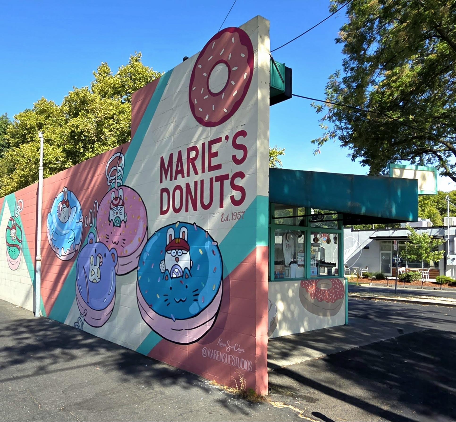 Marie's Donuts Sacramento