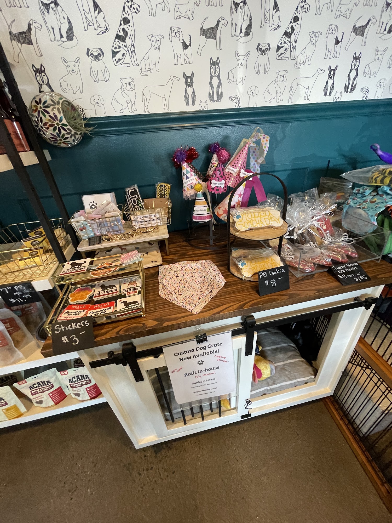 Leash and Collar Dog Boutique Sacramento