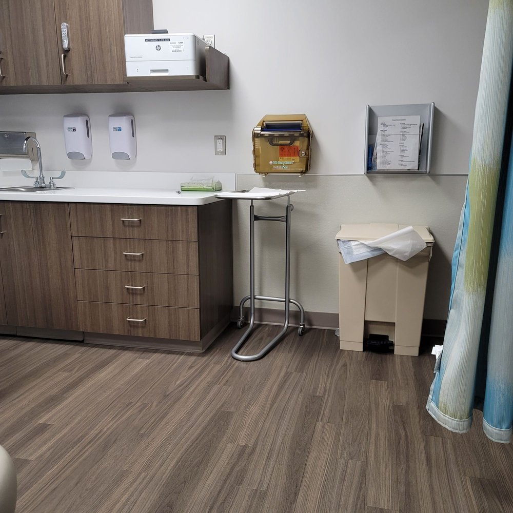 Urgent Care Department: Keller Lia MD