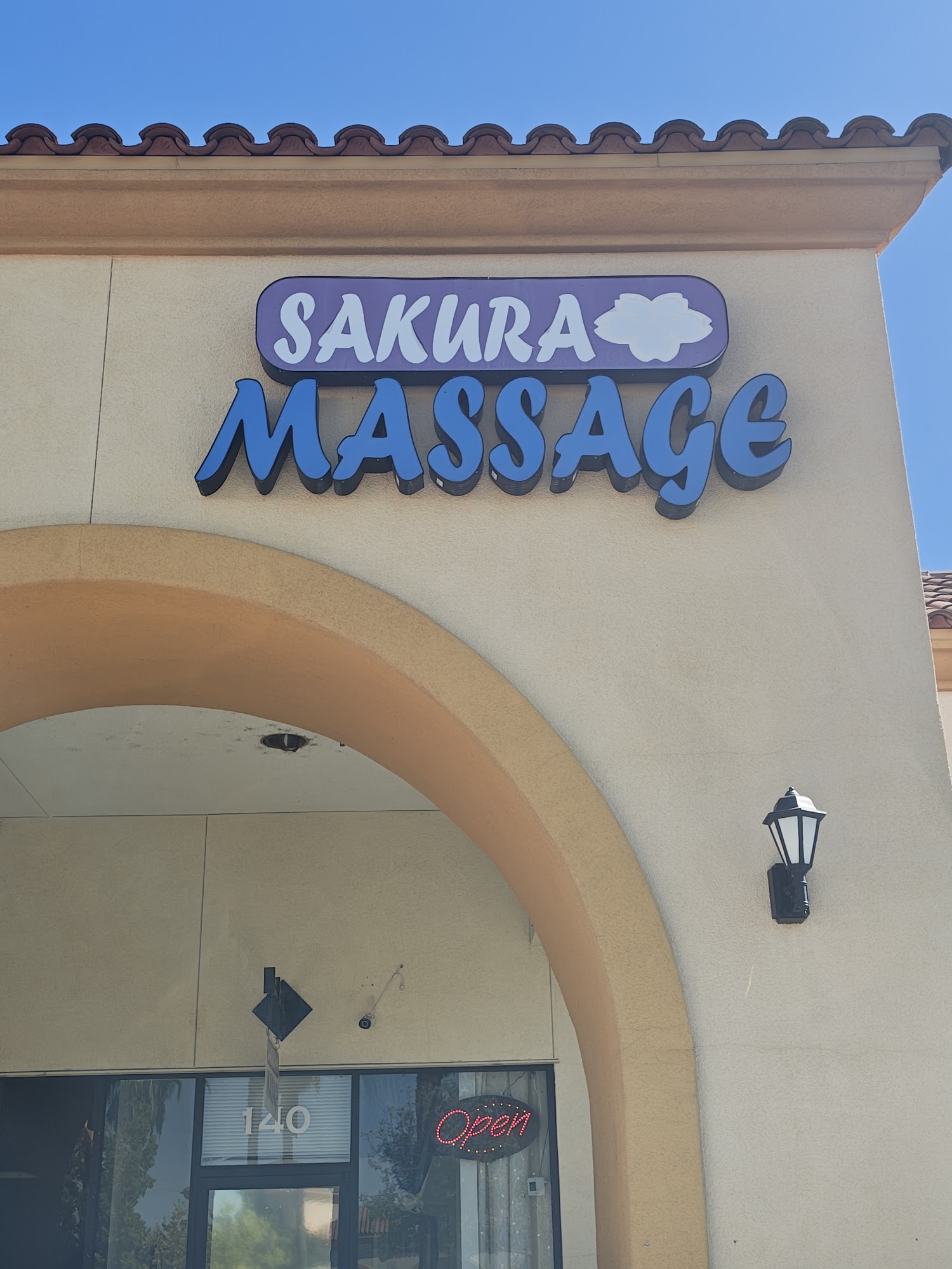 Sakura Massage