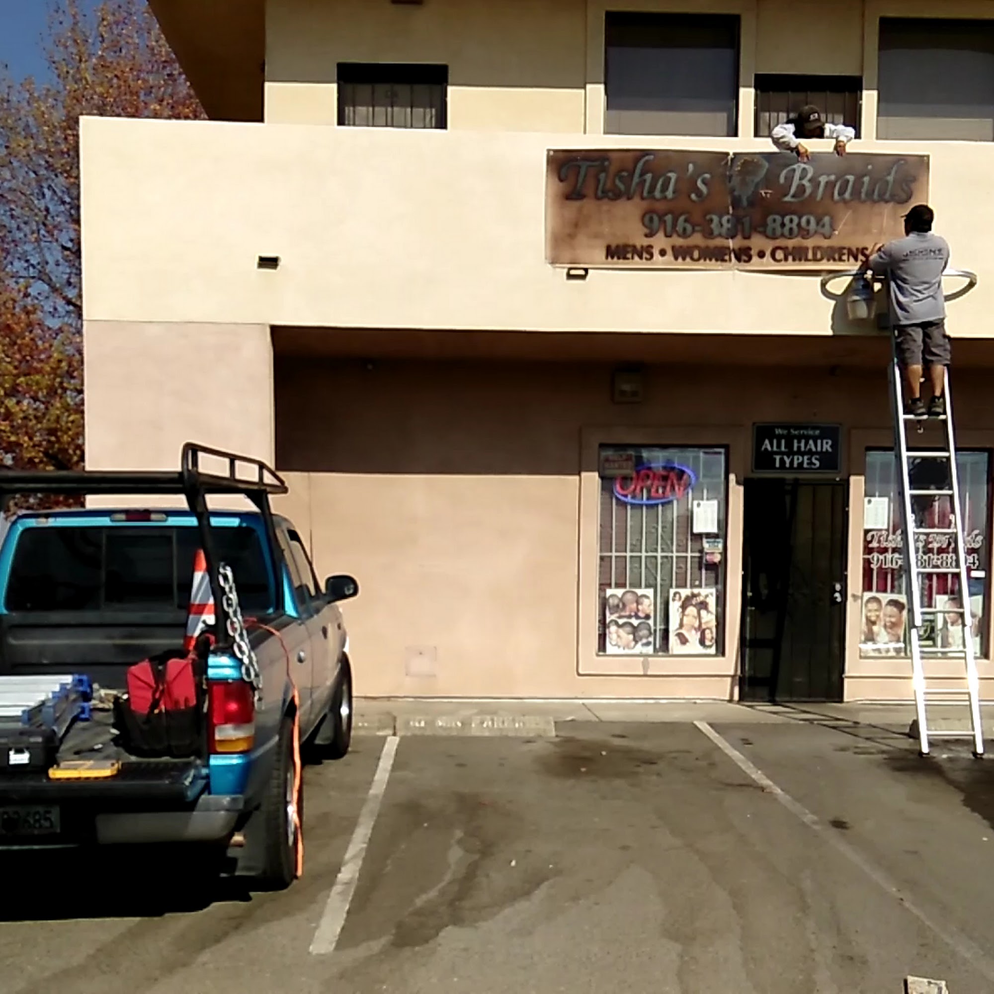 Tisha's Braids 8245 Florin Rd a2, Sacramento California 95828