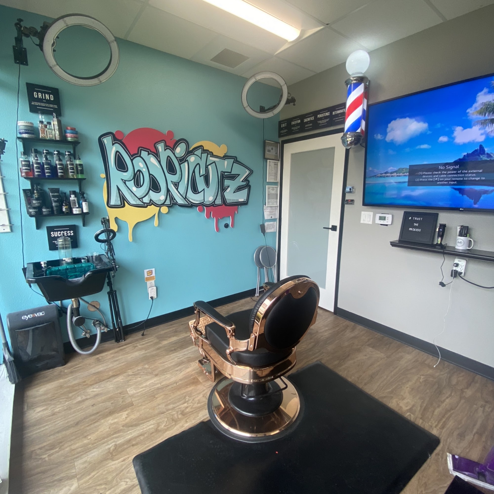 Rodricutz 1440 Ethan Wy suite#31, Sacramento California 95825