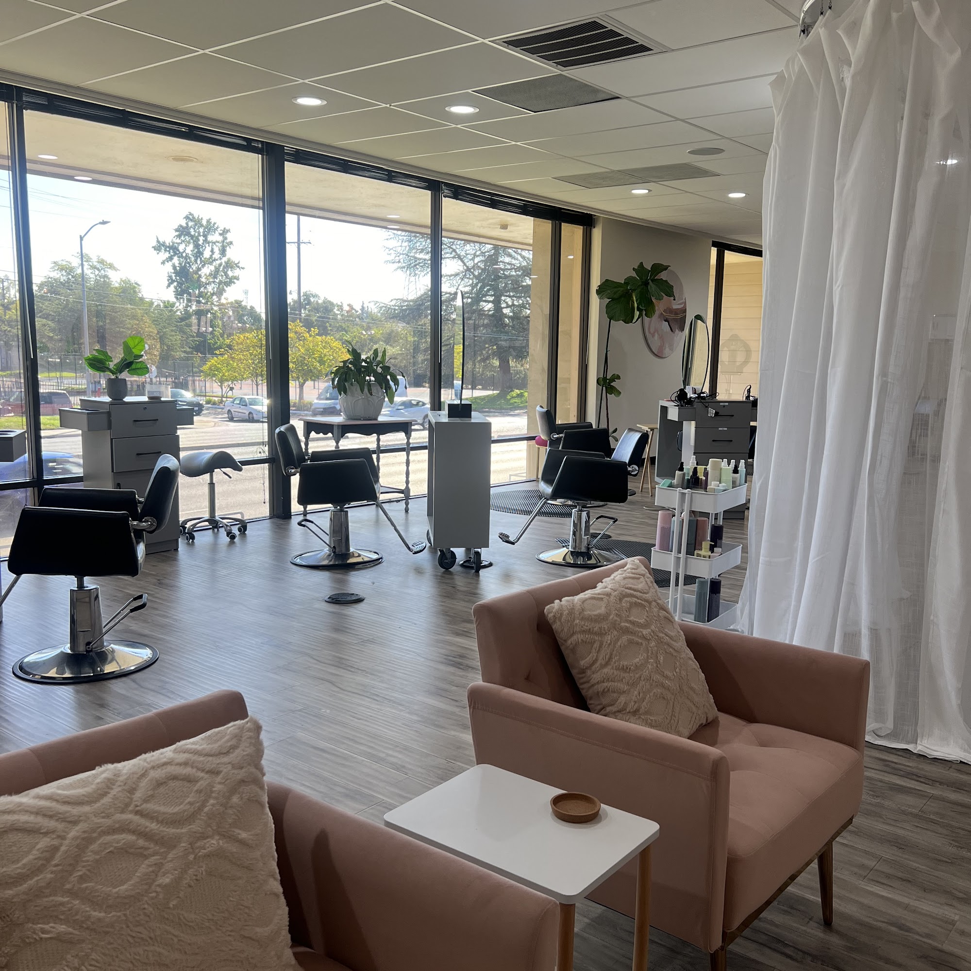 New Dreams Beauty Studio 1111 Howe Ave #305, Sacramento California 95825