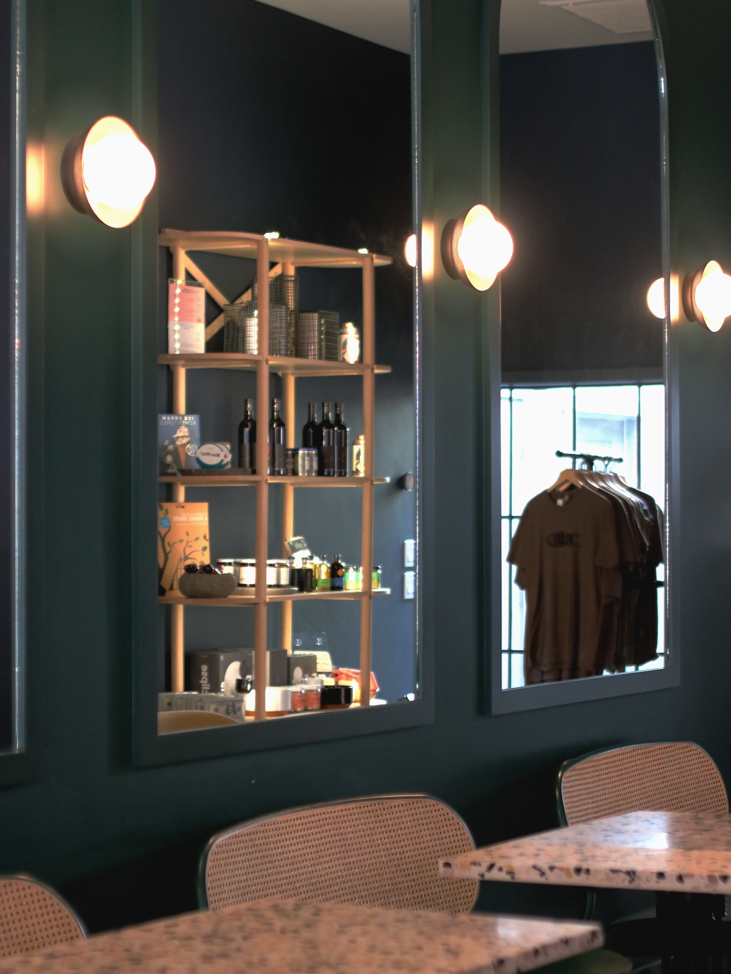 Erosion Tap House: Winery & Brewery Saint Helena