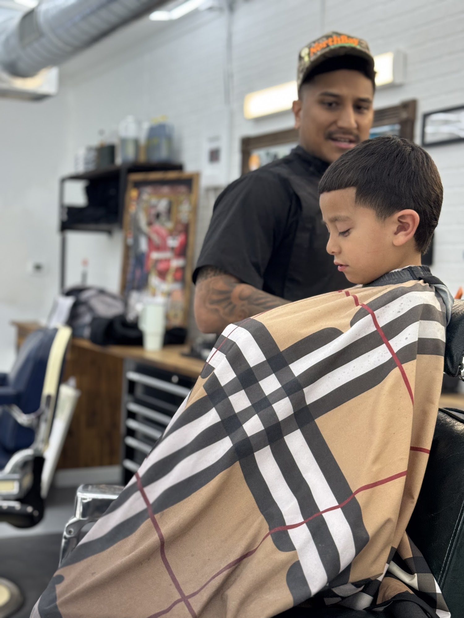 MIDTOWN BARBER SHOP