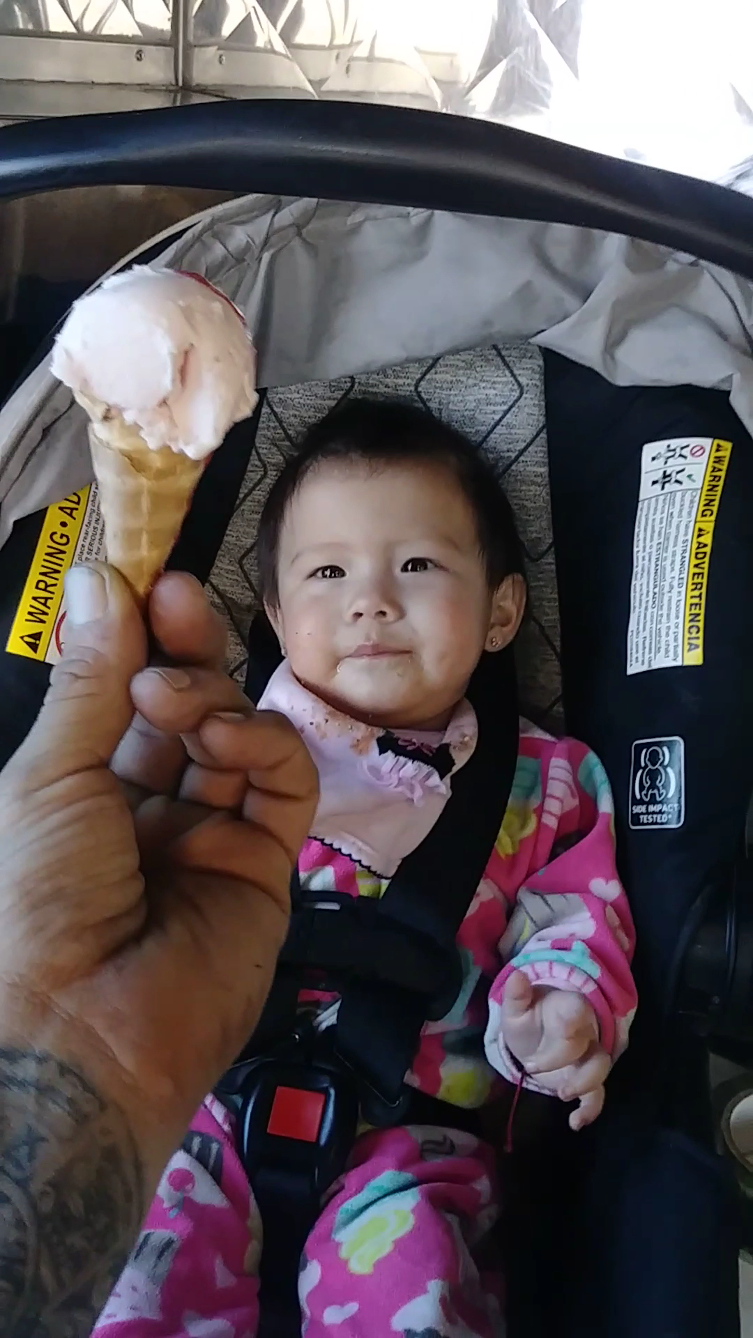 San Bernardino Ice Cream Wholesale, Dry Ice, and Ice Menu