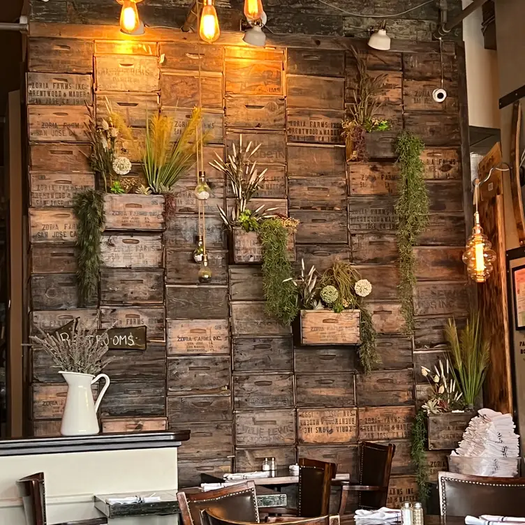 Photo credit: opentable