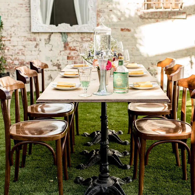 Photo credit: opentable