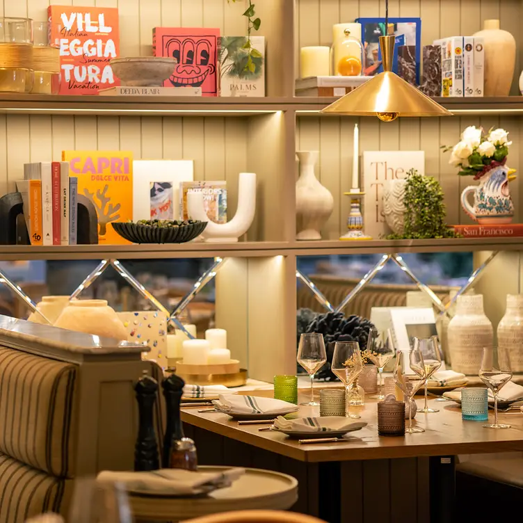 Photo credit: opentable