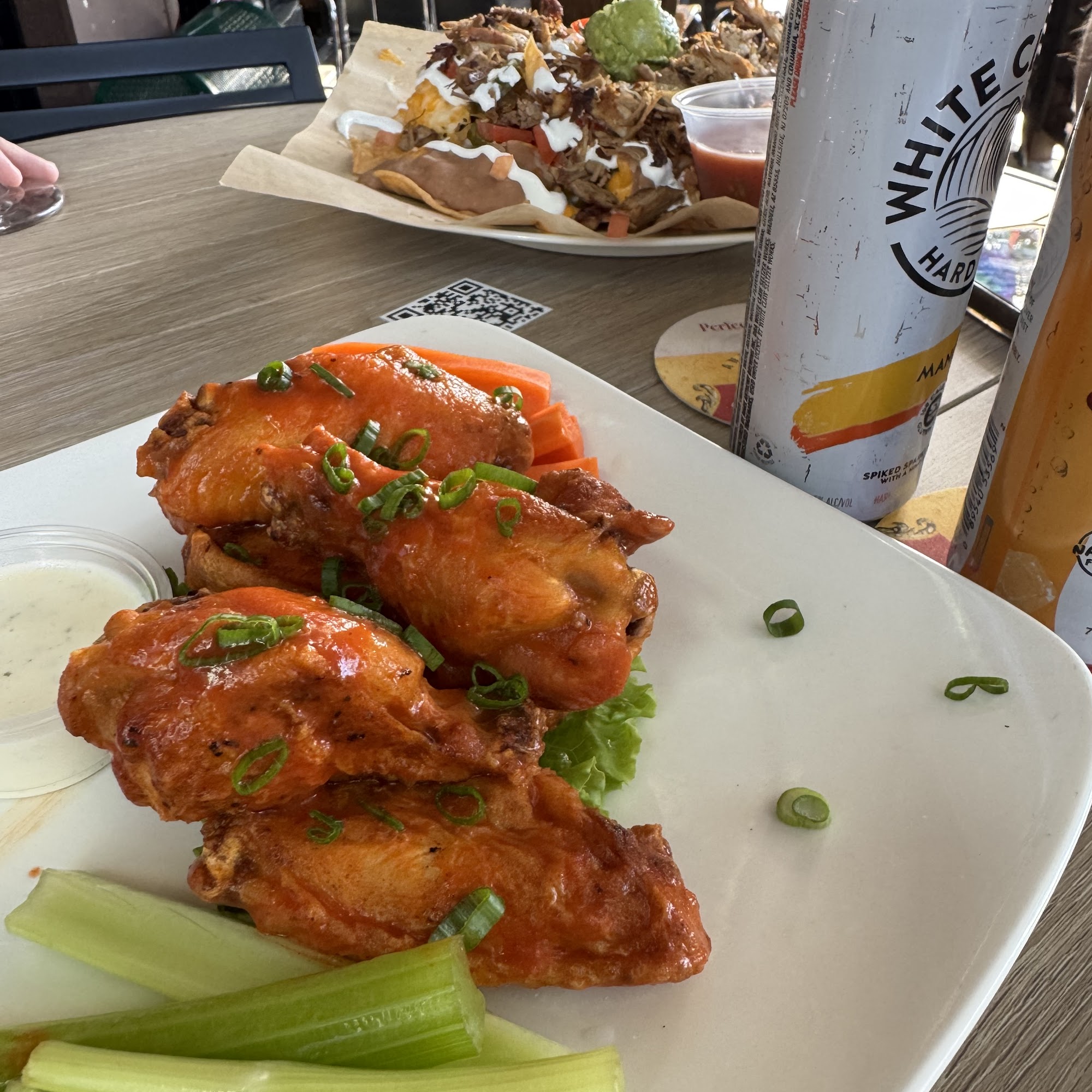 R Place Bar & Eatery