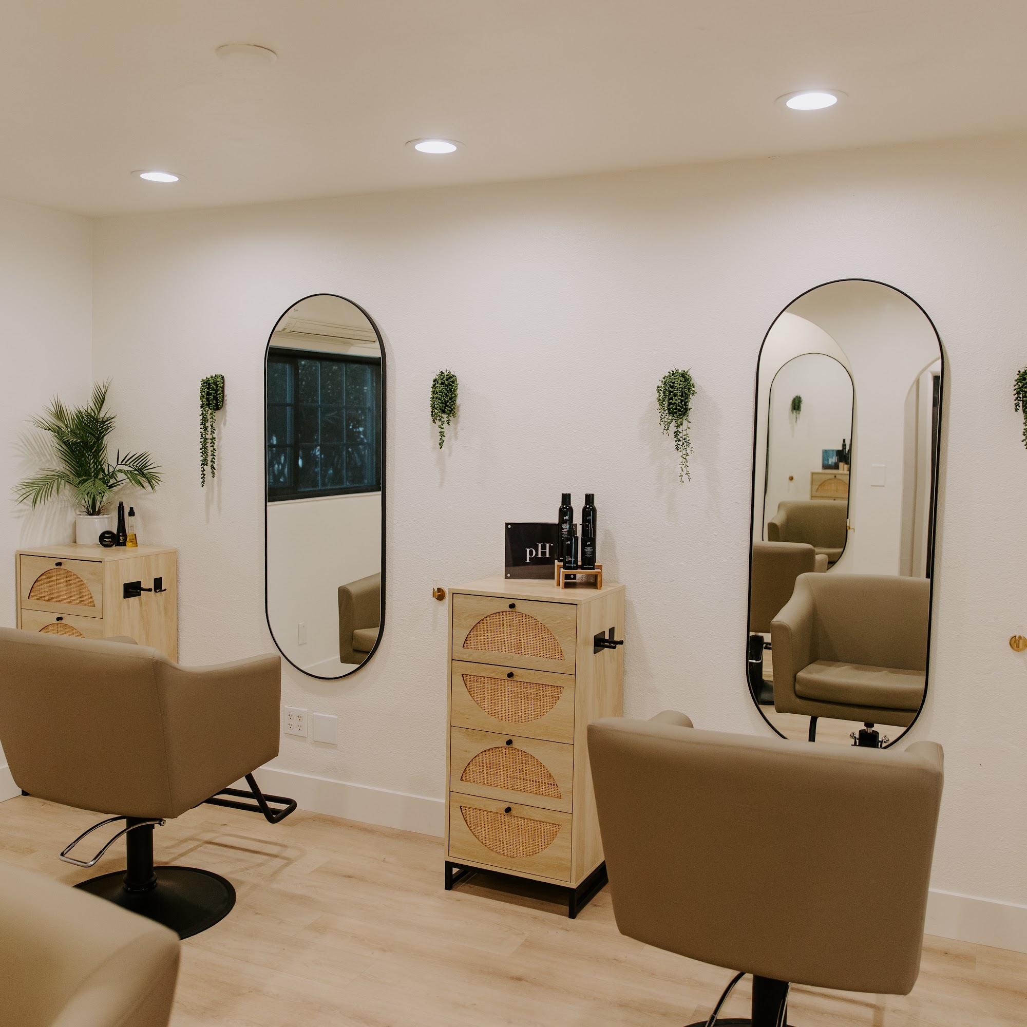 The Palms Hair Studio 1946 Balboa Ave, San Diego California 92109