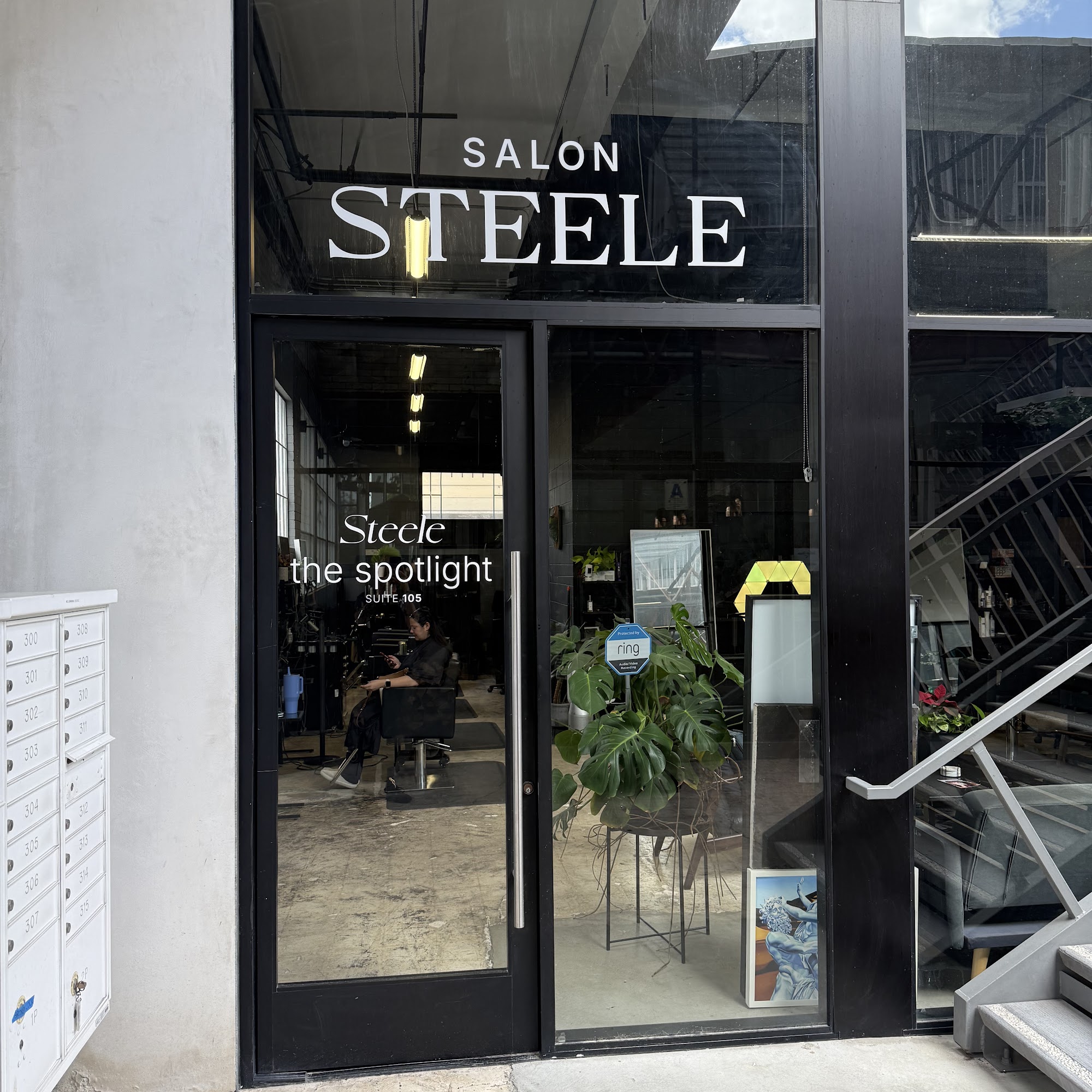 Salon Steele 3077 N Park Way #105, San Diego California 92104