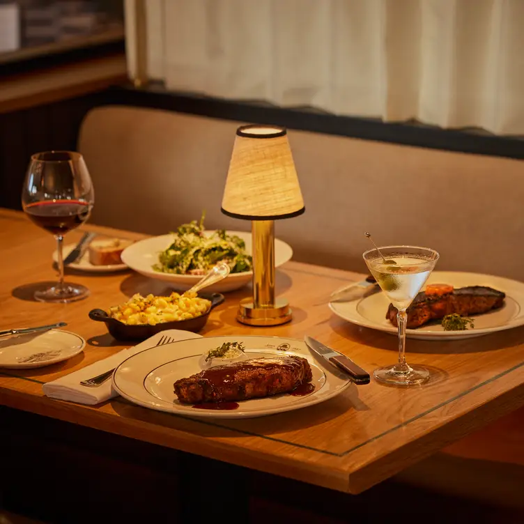 Photo credit: opentable
