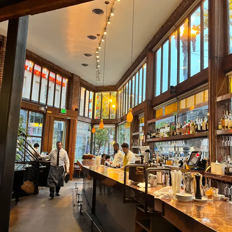 Photo credit: opentable