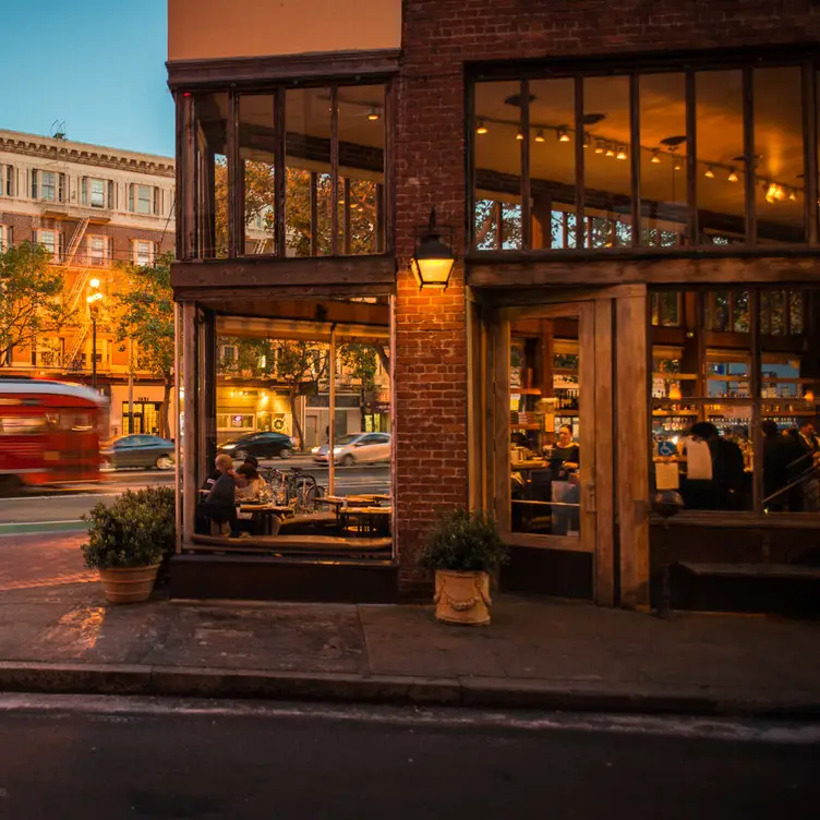 Photo credit: opentable