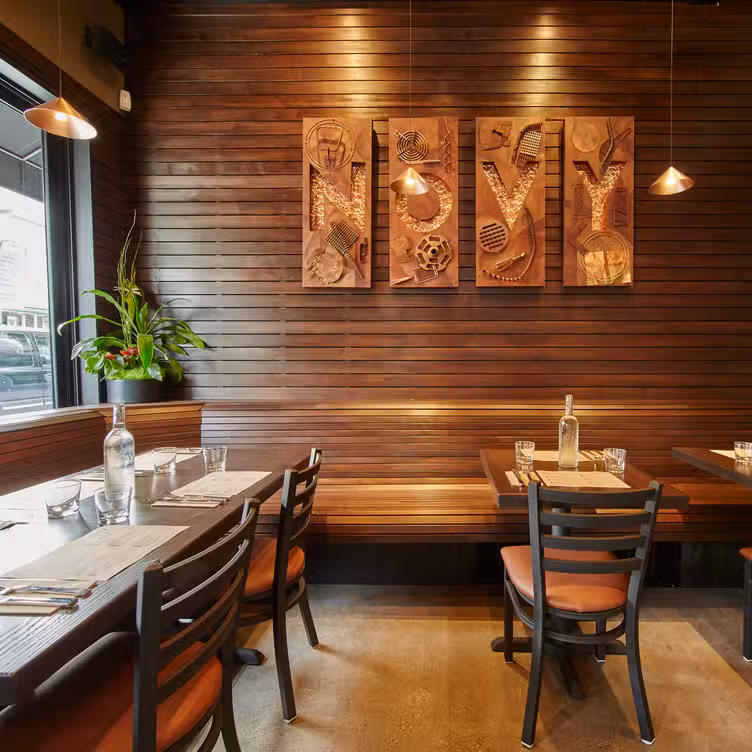 Photo credit: opentable