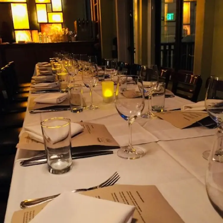 Photo credit: opentable