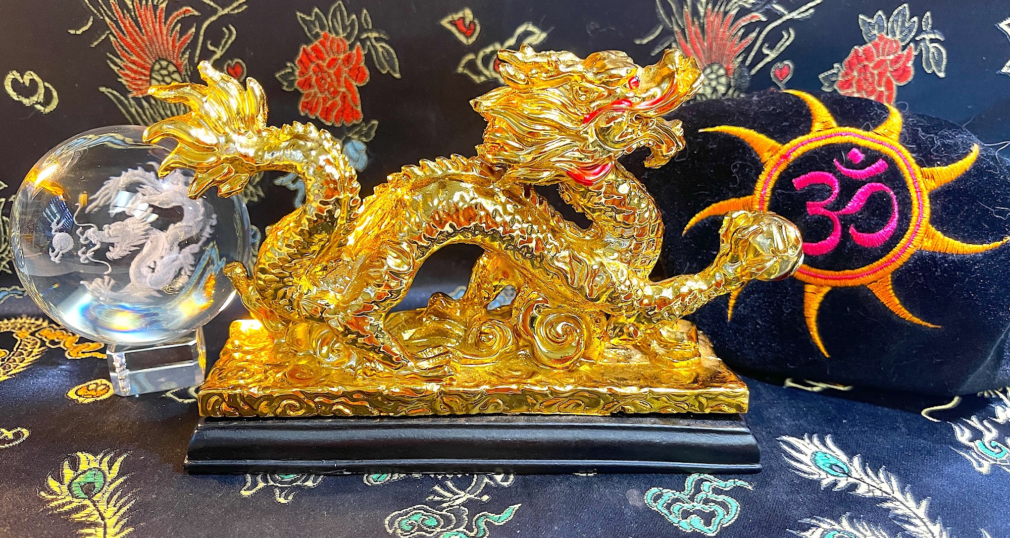 Golden Dragon Fortunes 2443 Fillmore St, San Francisco California 94115