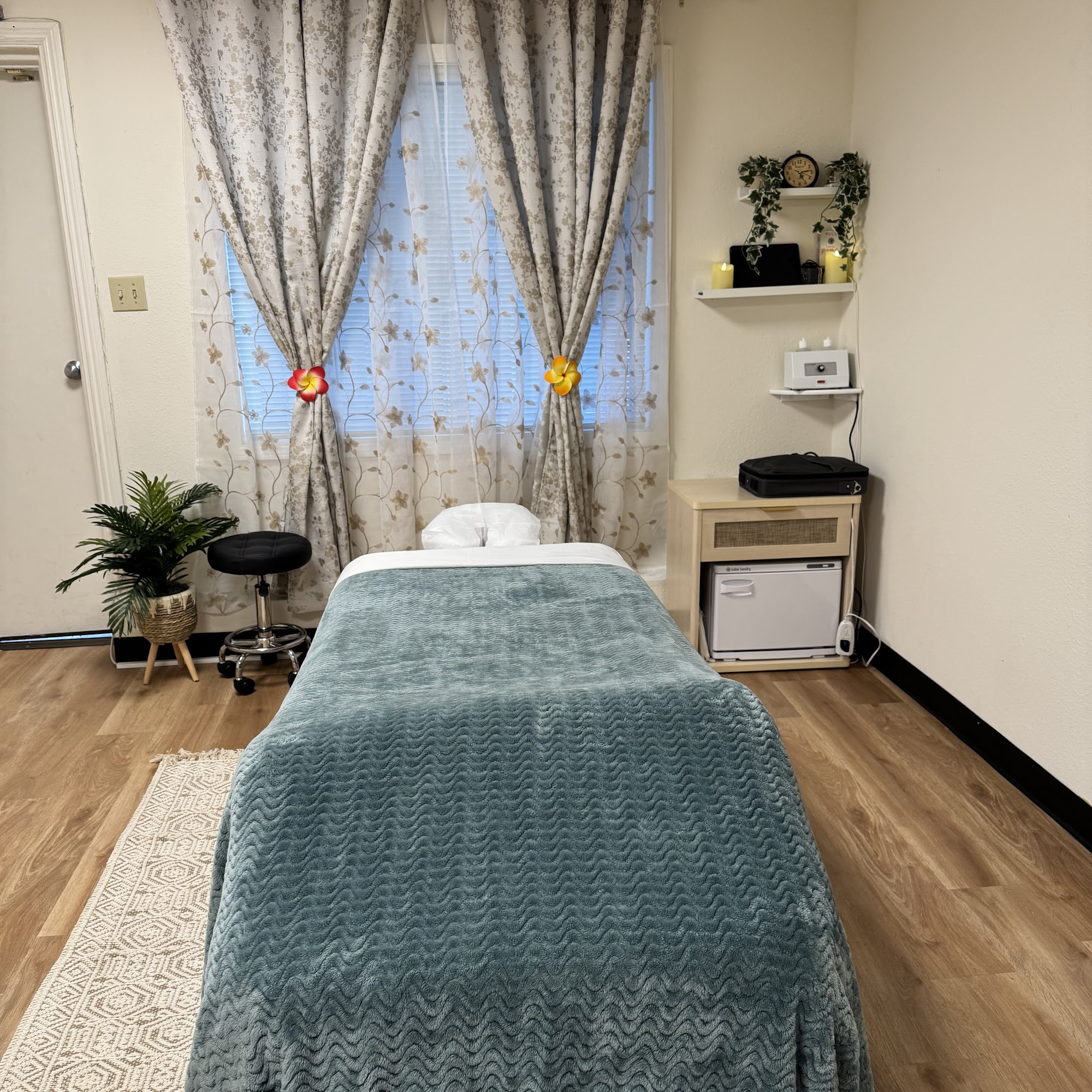 So Well Thai Massage & Wellness 1626 A Union St, San Francisco California 94123