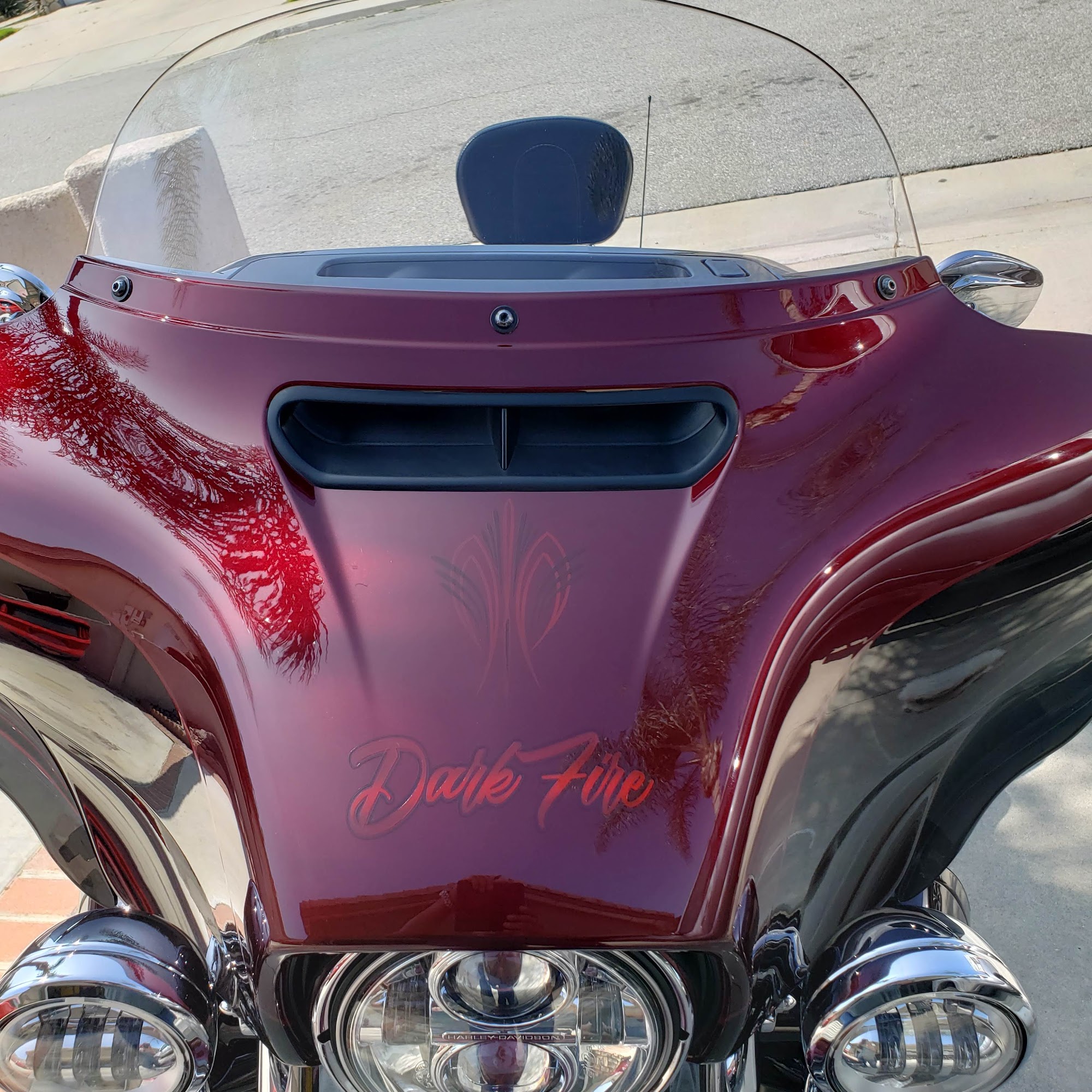 Bowman Signs San Jacinto