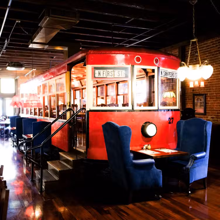 Photo credit: opentable