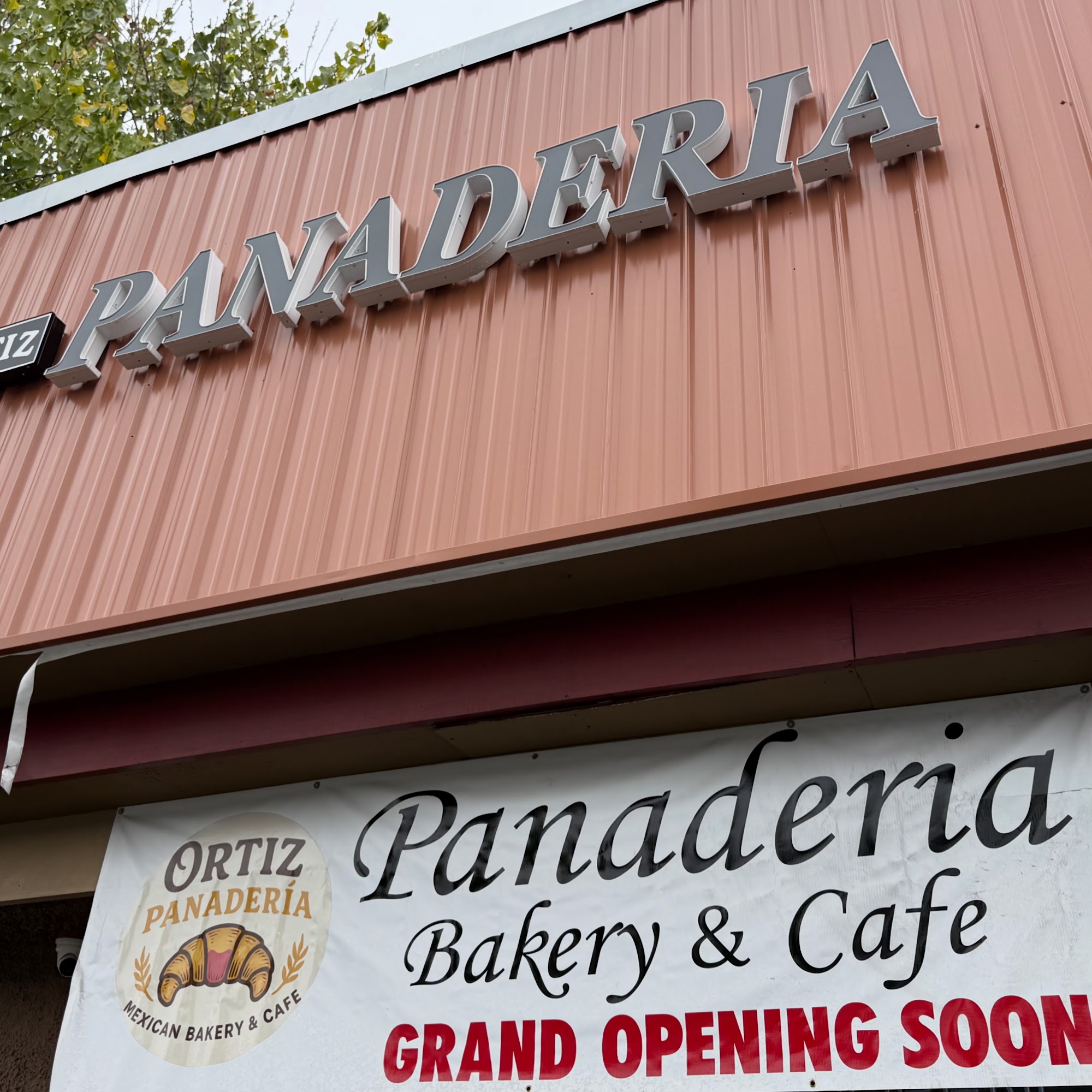 Ortiz Panaderia 2417 Alvin Ave, San Jose, CA 95121