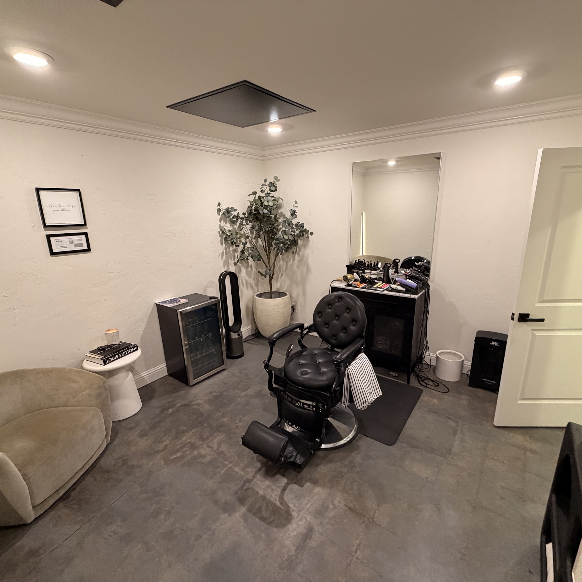 Realm 577 Bancroft Ave, San Leandro California 94577