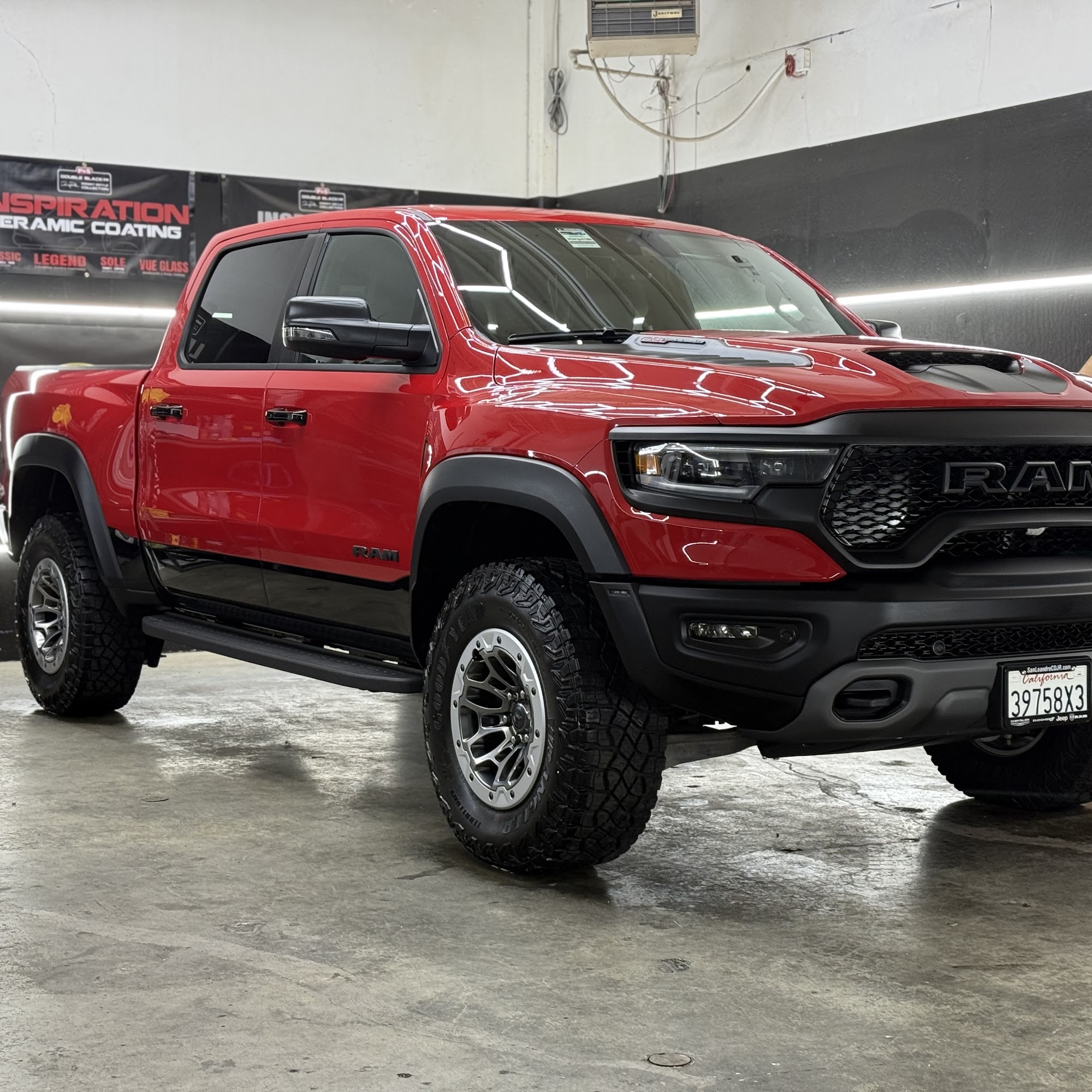 Los Primos Auto Detailing