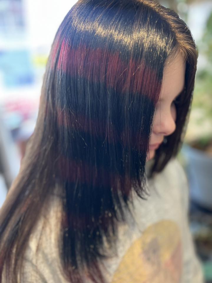 Amer Board-Cert Hair Colorist