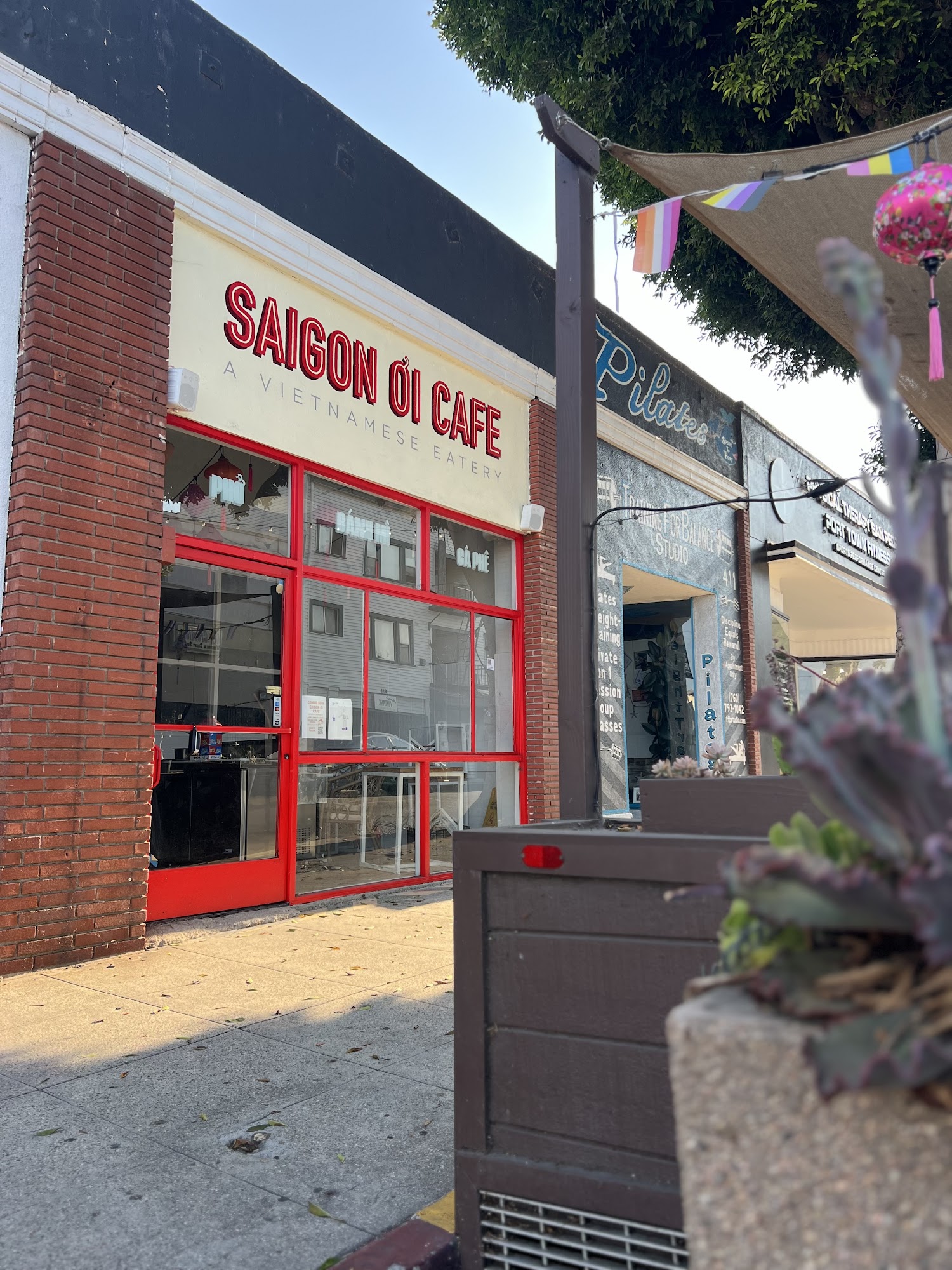 Saigon Oi Cafe SP Menu