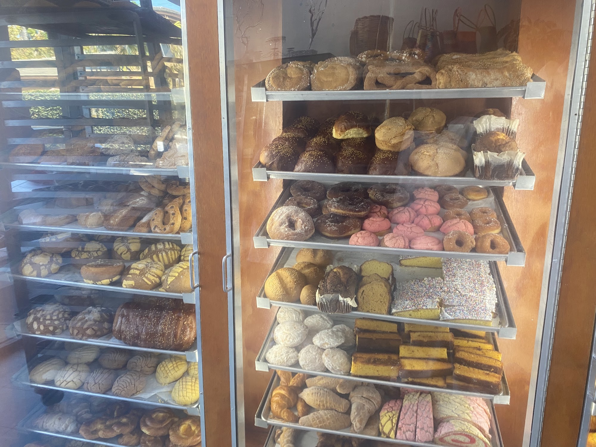 Las Tres Princesas Bakery Menu