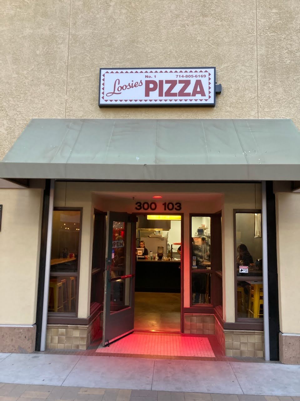 Loosies Pizza Santa Ana