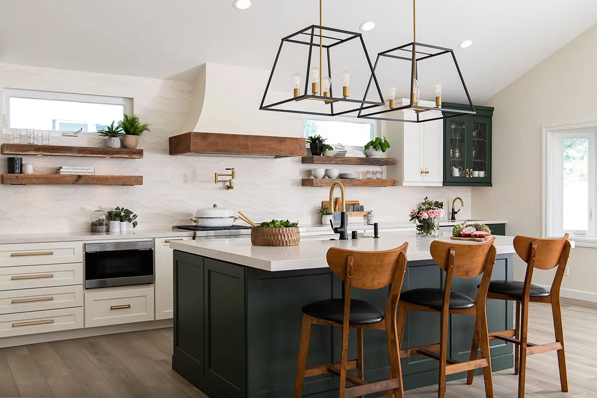 Creative Kitchens & Baths