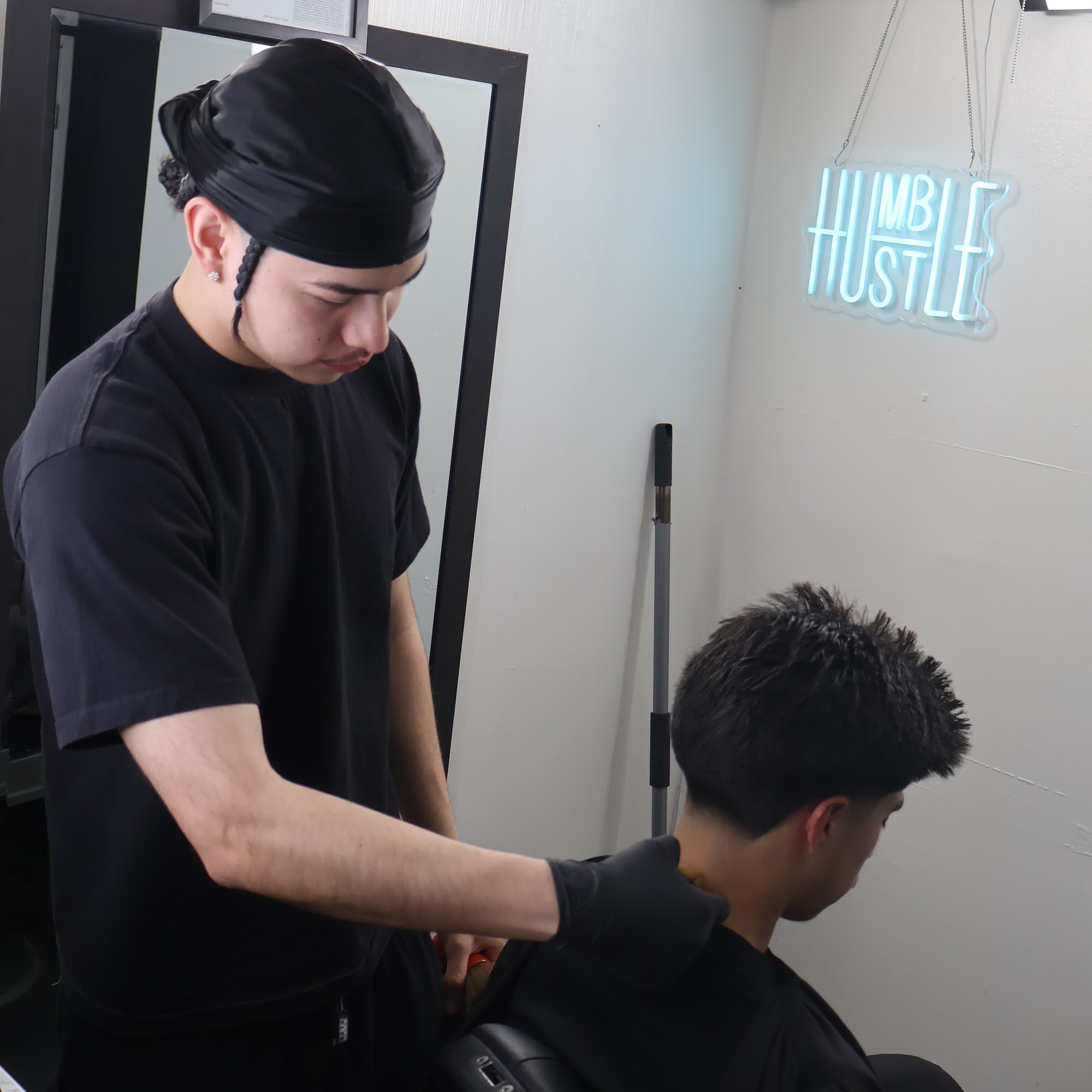Golden Vision Barbershop