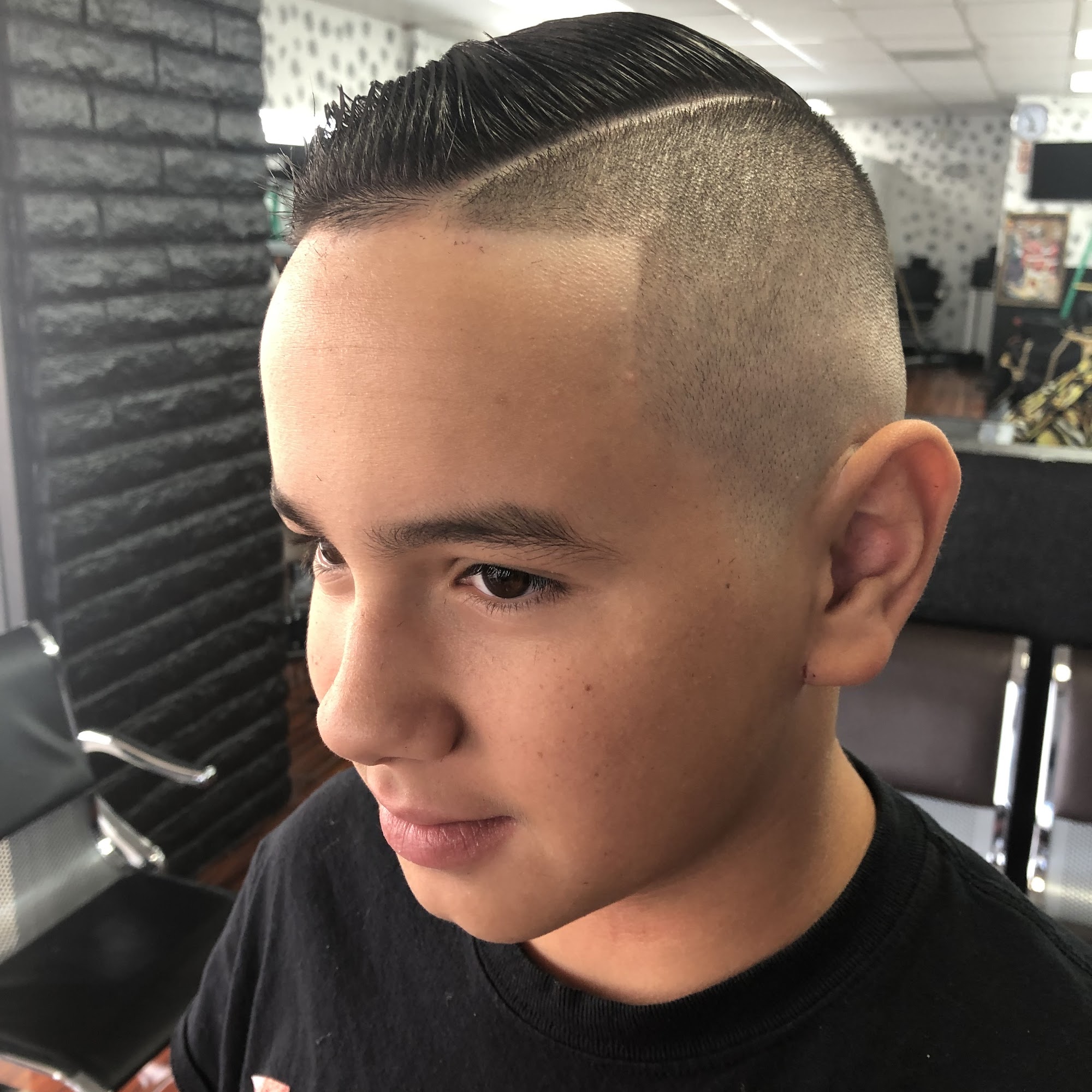 VVS BARBERSHOP