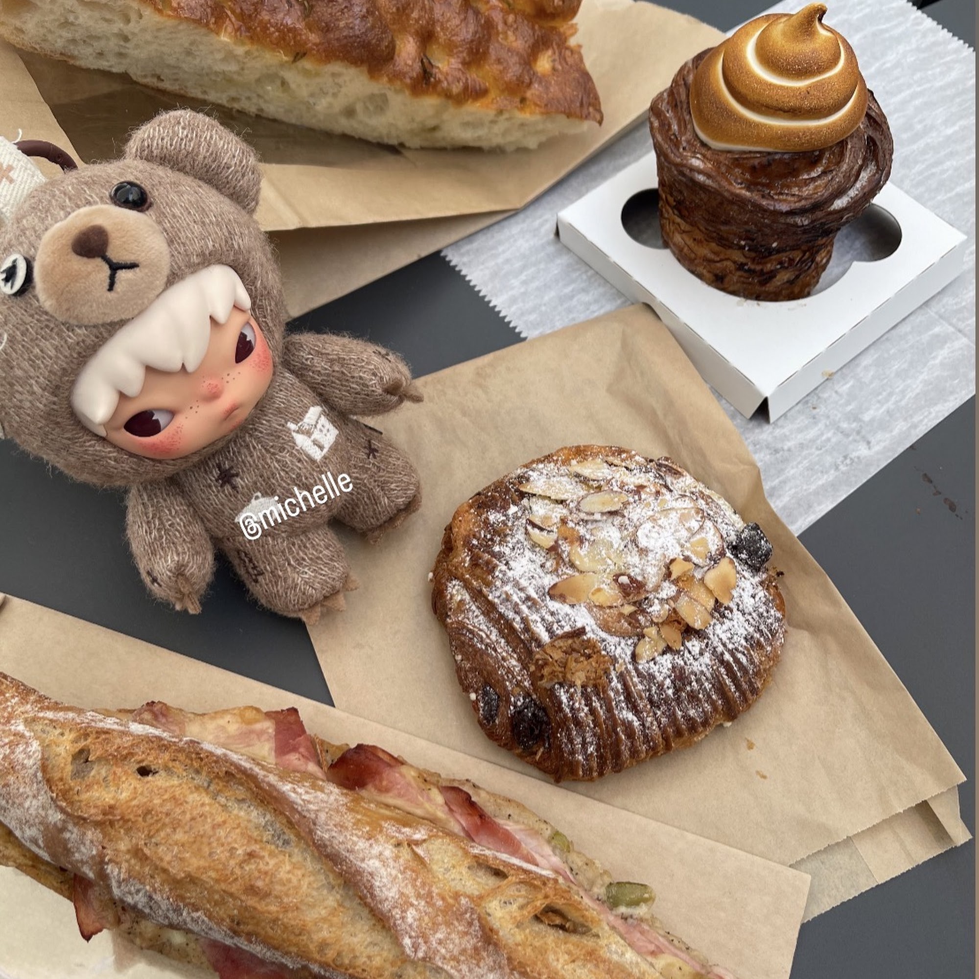 6100 Bread Santa Ana
