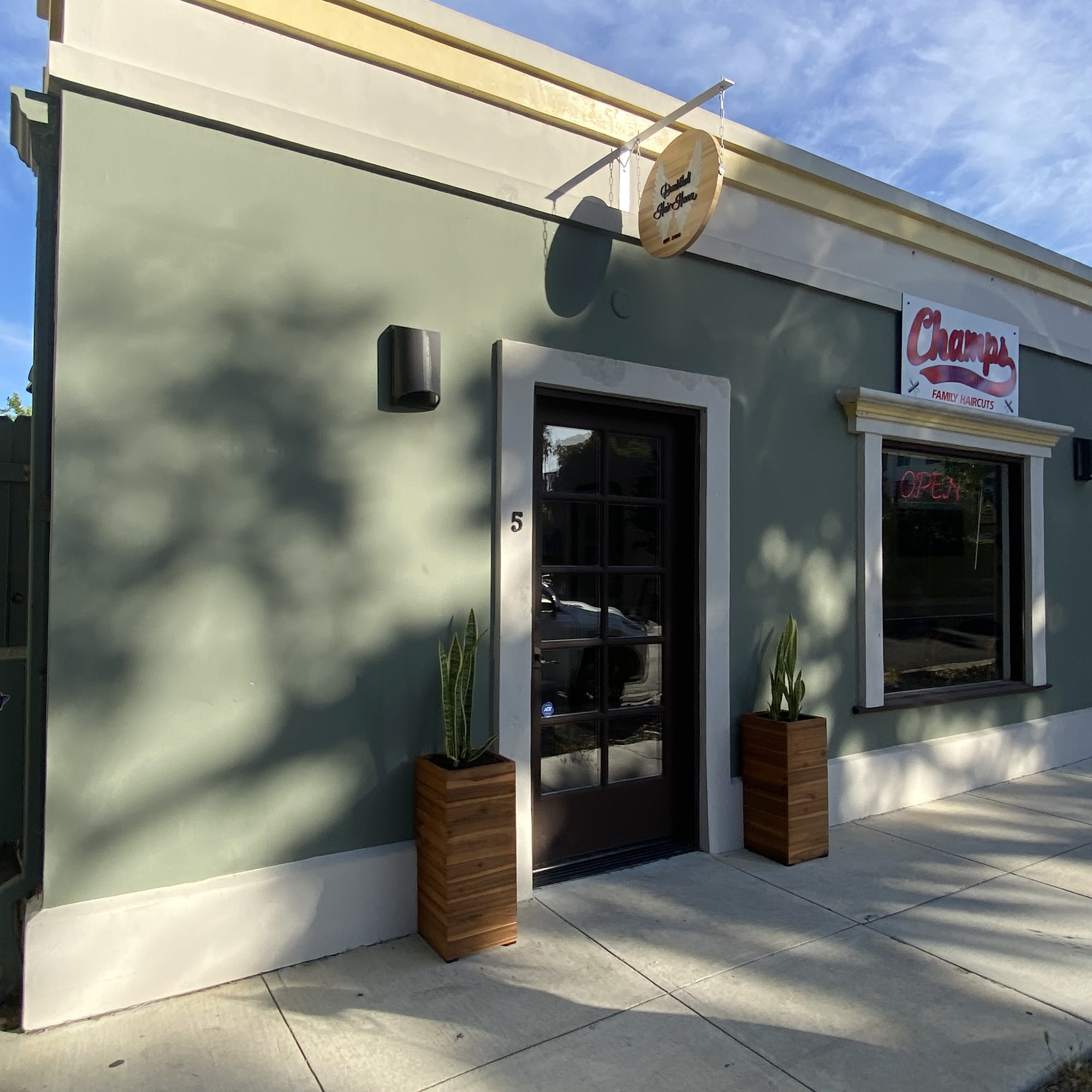 Bombshell Hair Haven 334 Anacapa St #5, Santa Barbara California 93101