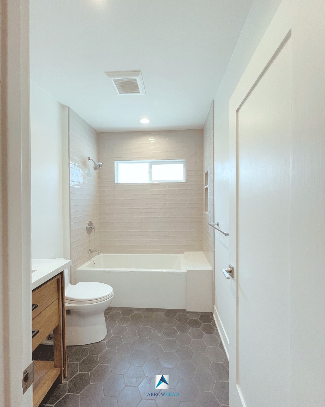 Arrowhead Remodeling & Design , Inc.