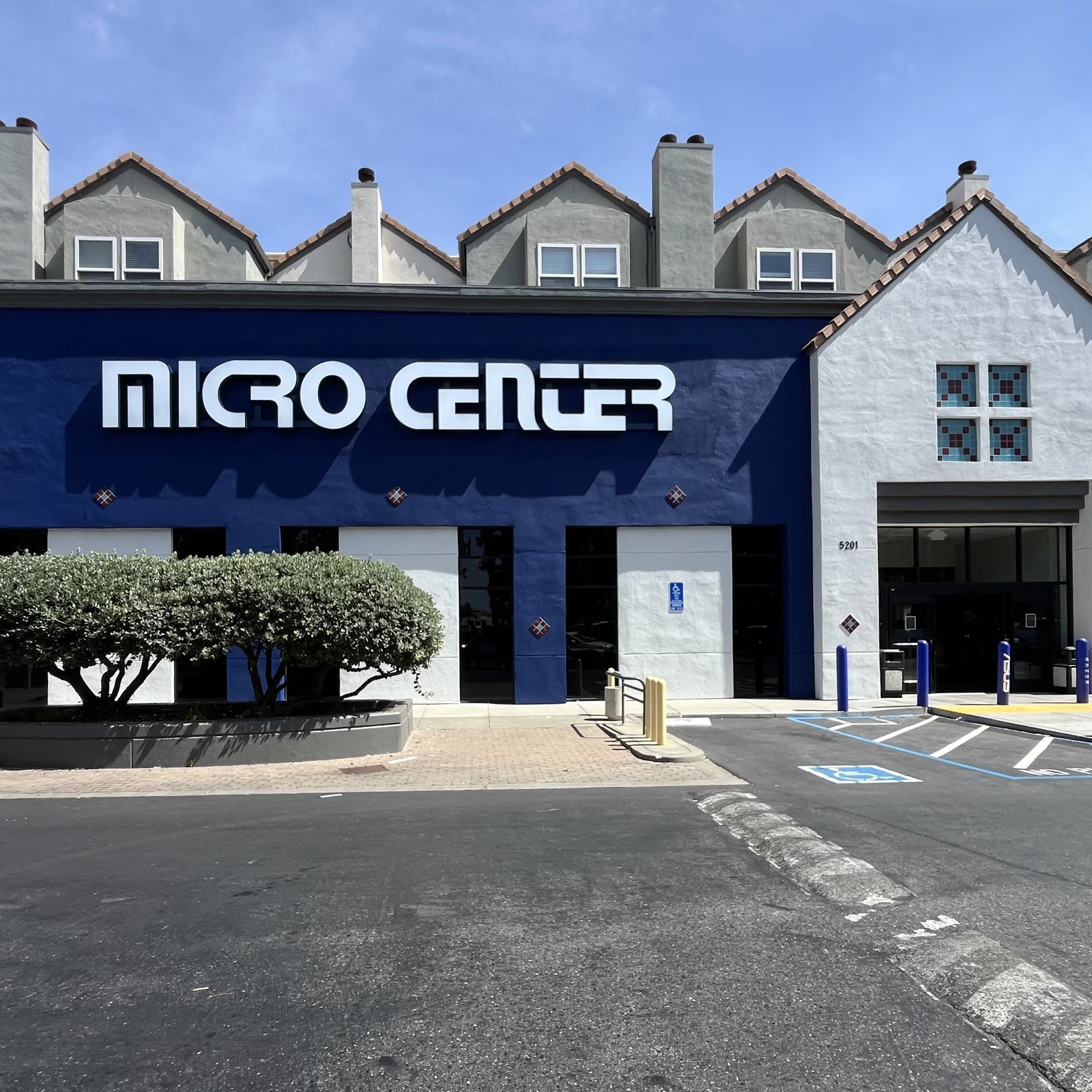 Micro Center