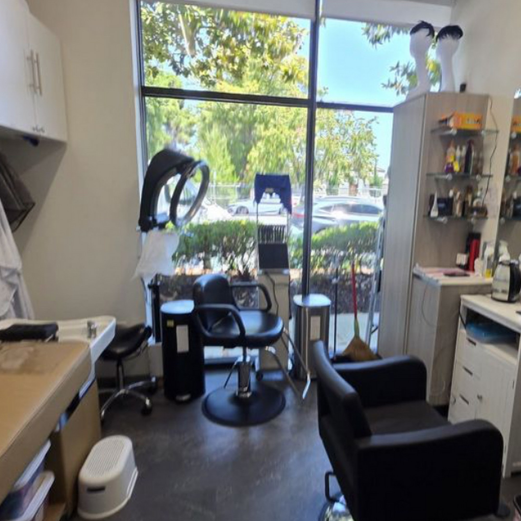 Vera's Hair design 2118 El Camino Real Studio 14, Santa Clara California 95050