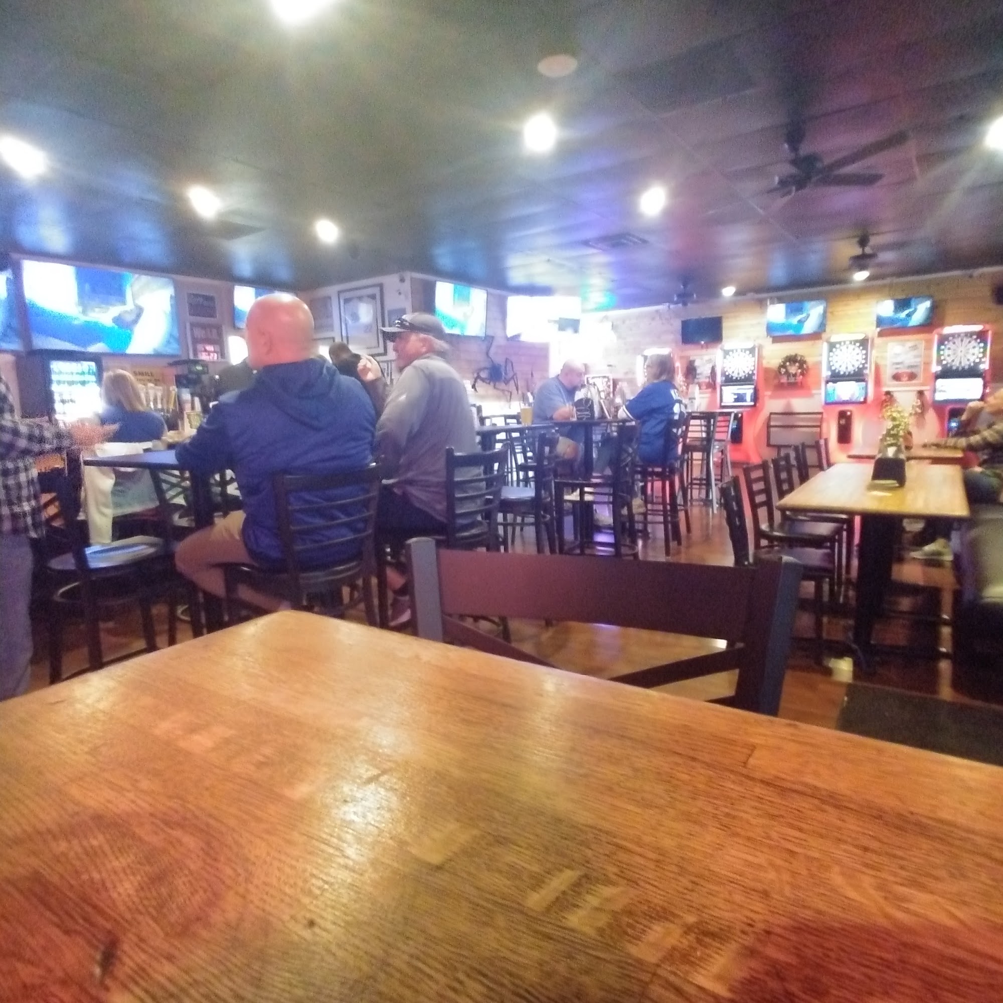 Marci's Sports Bar & Grill Santa Clarita